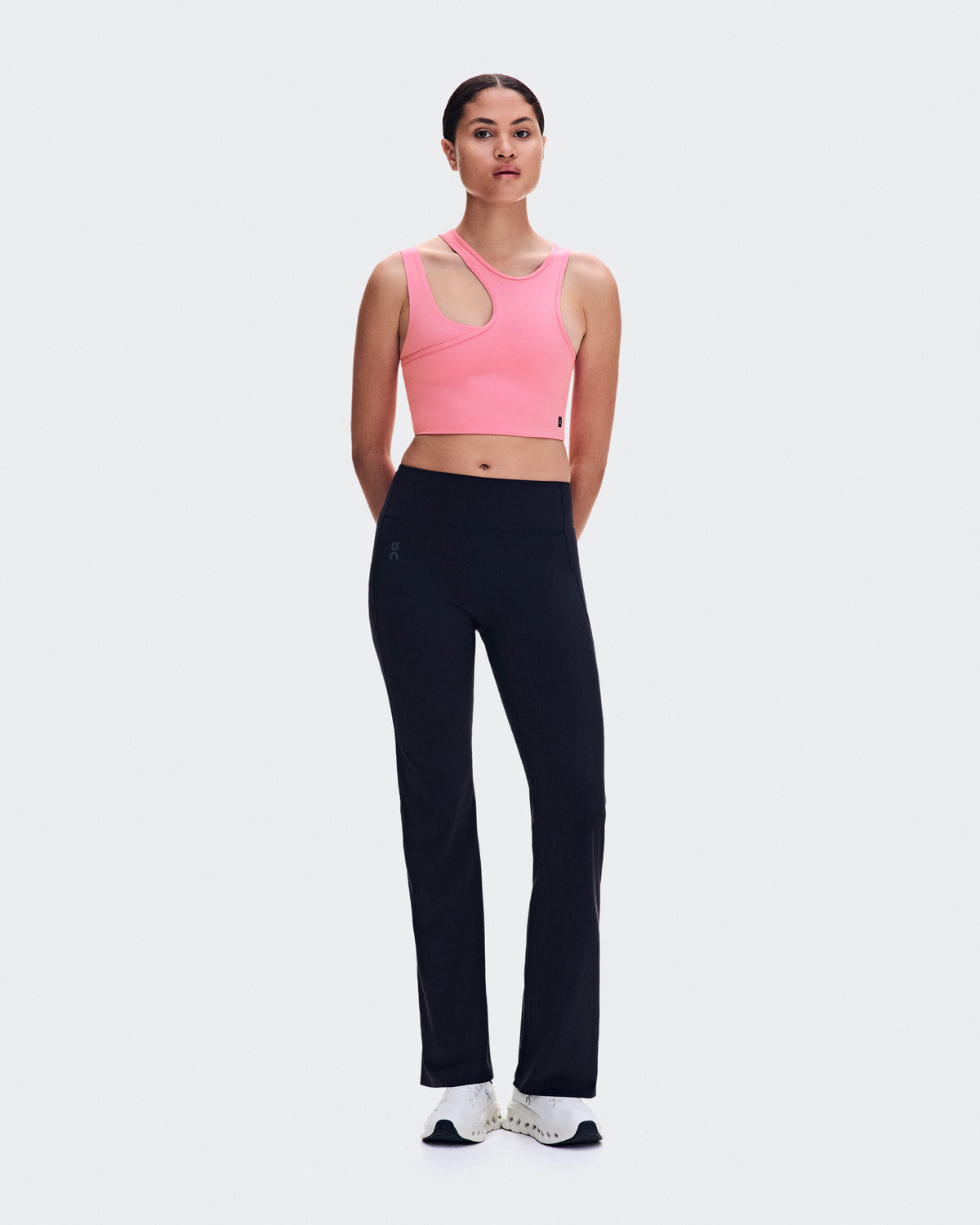 Studio Asymmetric Crop