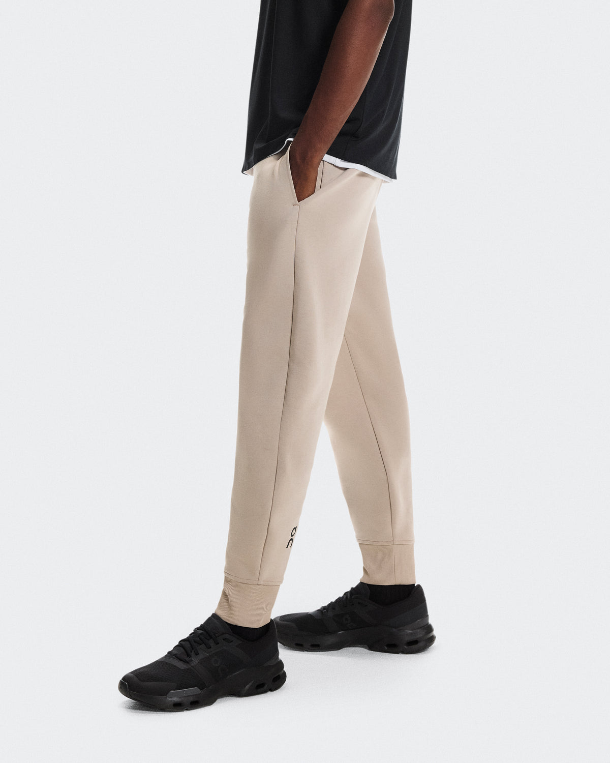 Focus Tech Sweatpants